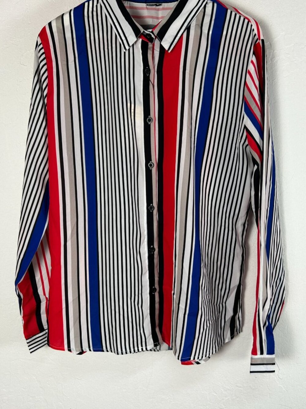 Match Women's Bold Multi-Color Striped Button Down Shirt Long Sleeve Large New